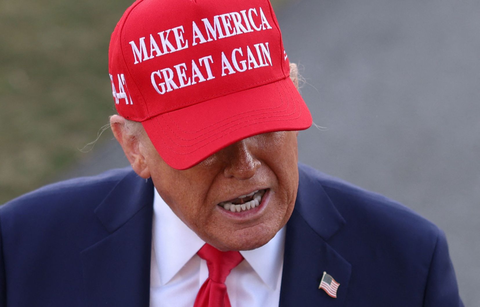 Trump Utilise des Mesures Radicales pour Gérer l’Immigration